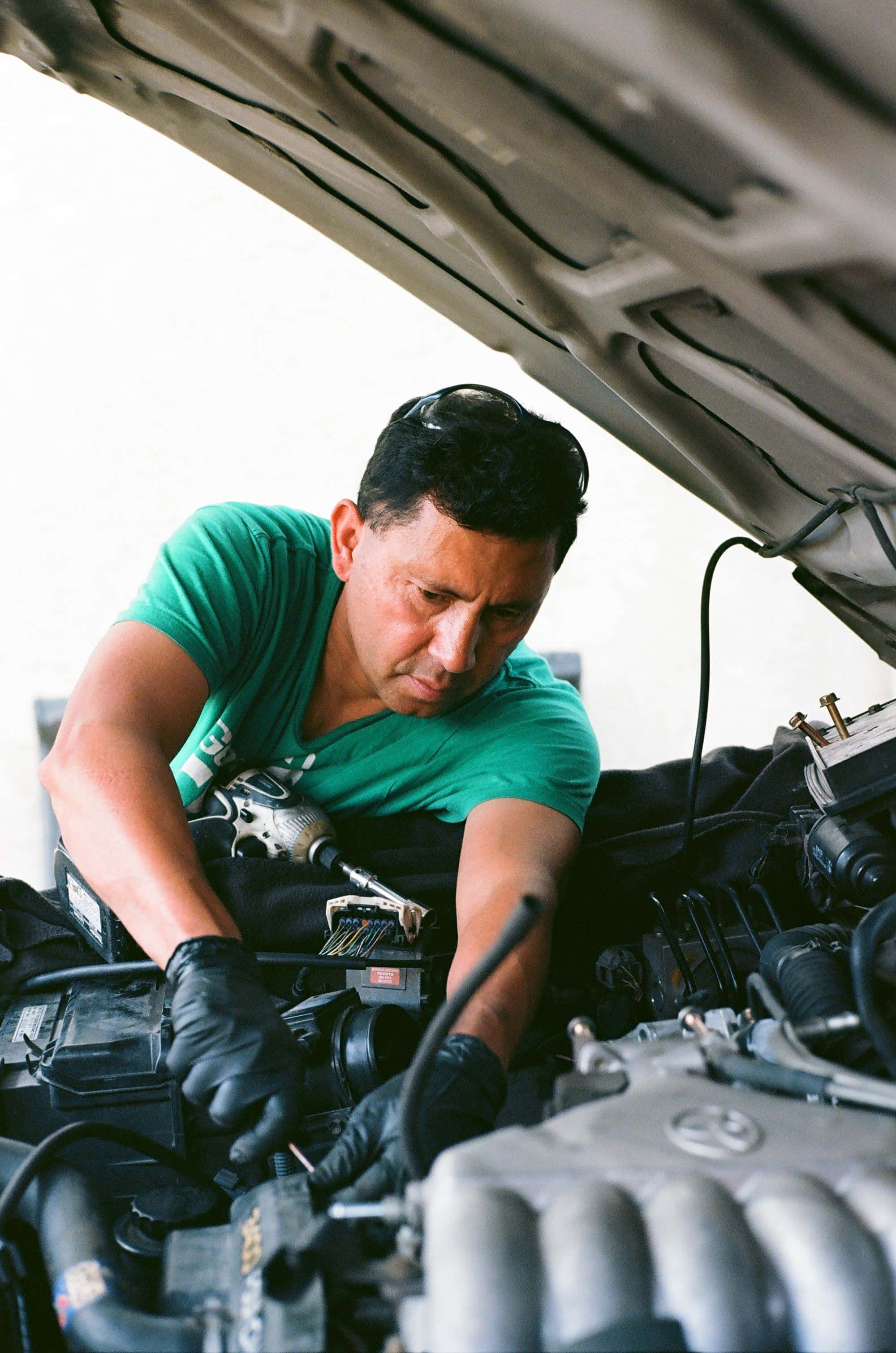 How Much Do Automotive Service Technicians And Mechanics Make